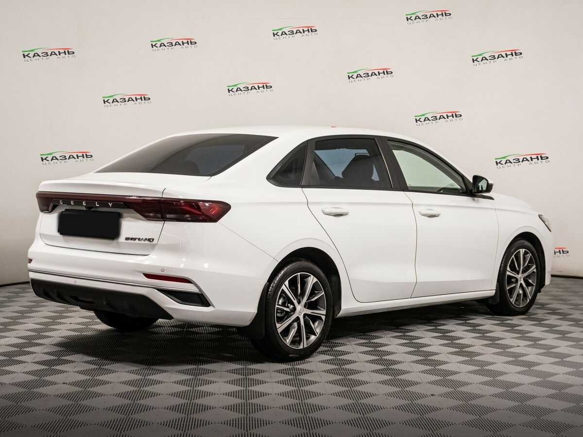 Джили Эмгранд б/у, 2023, Автоматическая. Фото: #3