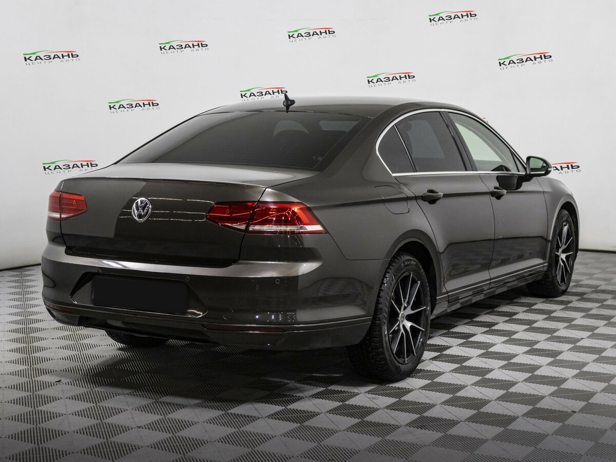 Фольксваген Пассат б/у, 2017, Роботизированная. Фото: #3