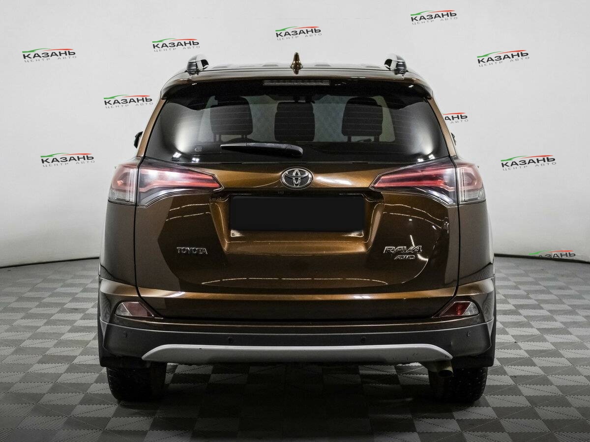 Toyota RAV4 б/у, 2017, Автоматическая. Фото: #4