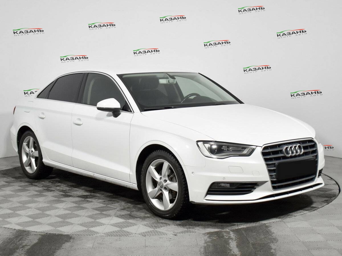 Audi A3 б/у, 2016, Роботизированная. Фото: #2