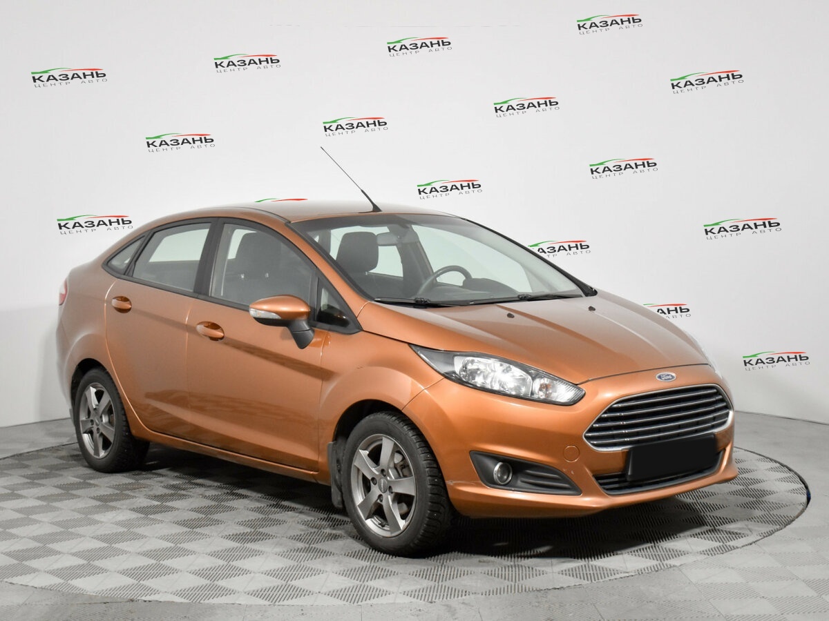 Ford Fiesta б/у, 2016, Роботизированная. Фото: #2