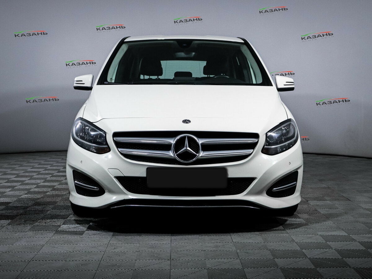 Mercedes-Benz B-Класс б/у, 2018, Роботизированная. Фото: #1