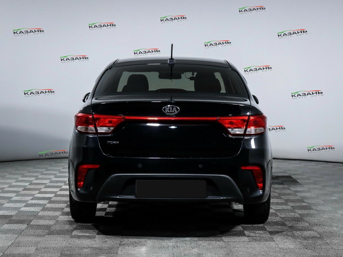 Kia Rio б/у, 2017, Автоматическая. Фото: #4
