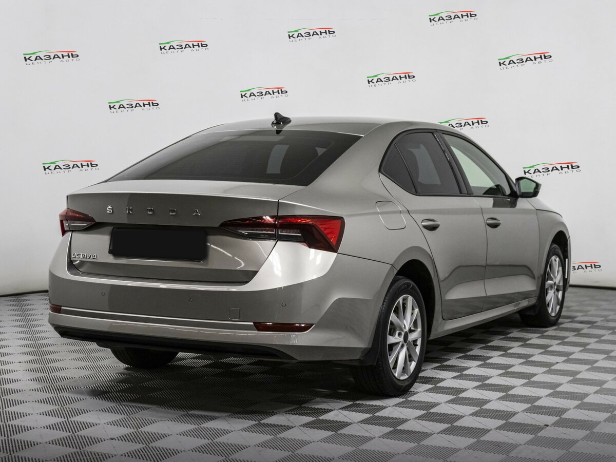 Skoda Octavia б/у, 2021, Автоматическая. Фото: #3