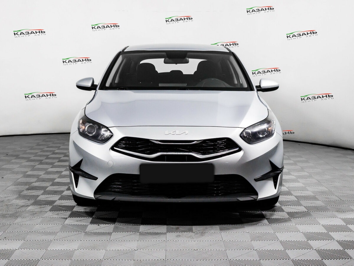 Kia Ceed б/у, 2022, Автоматическая. Фото: #1