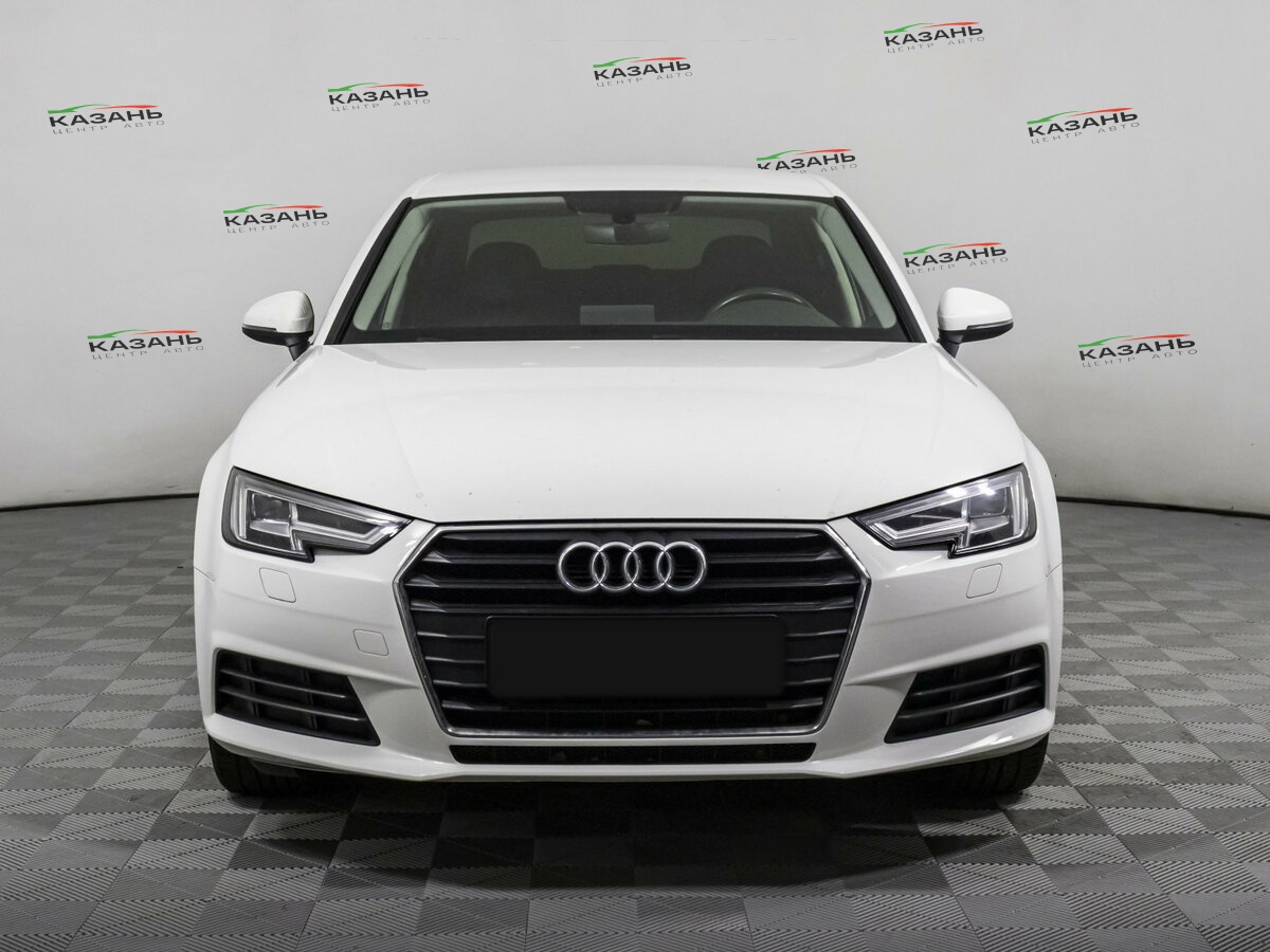 Audi A4 б/у, 2018, Роботизированная. Фото: #1