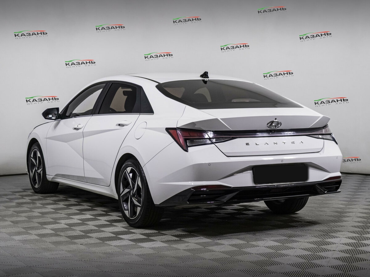 Hyundai Elantra б/у, 2021, Вариатор. Фото: #5