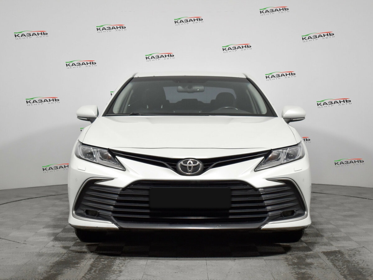 Toyota Camry б/у, 2022, Автоматическая. Фото: #1