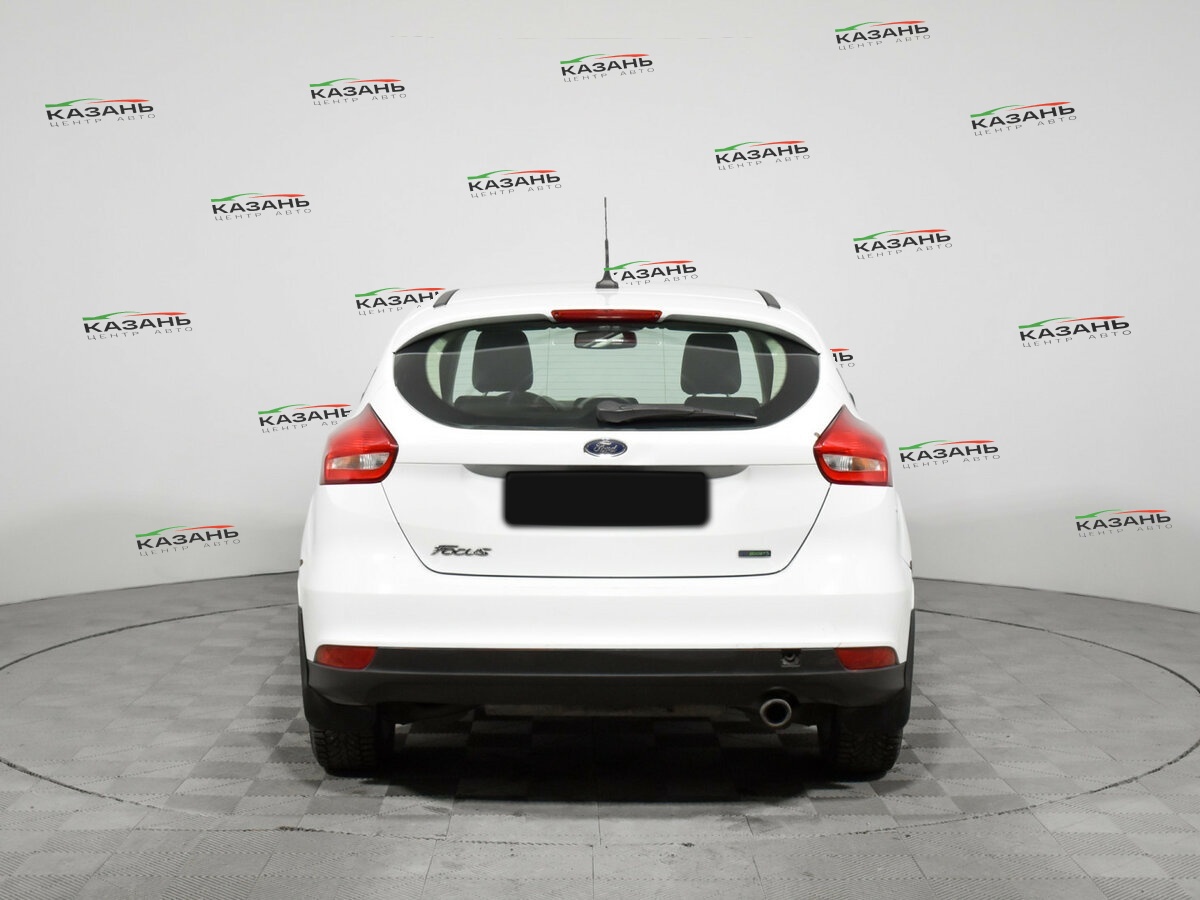 Ford Focus б/у, 2017, Автоматическая. Фото: #5