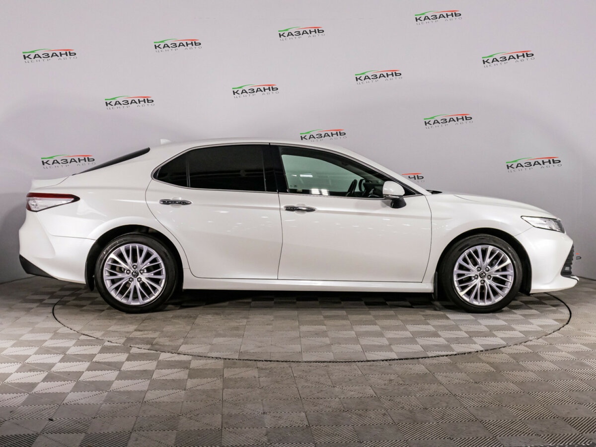 Toyota Camry б/у, 2019, Автоматическая. Фото: #3