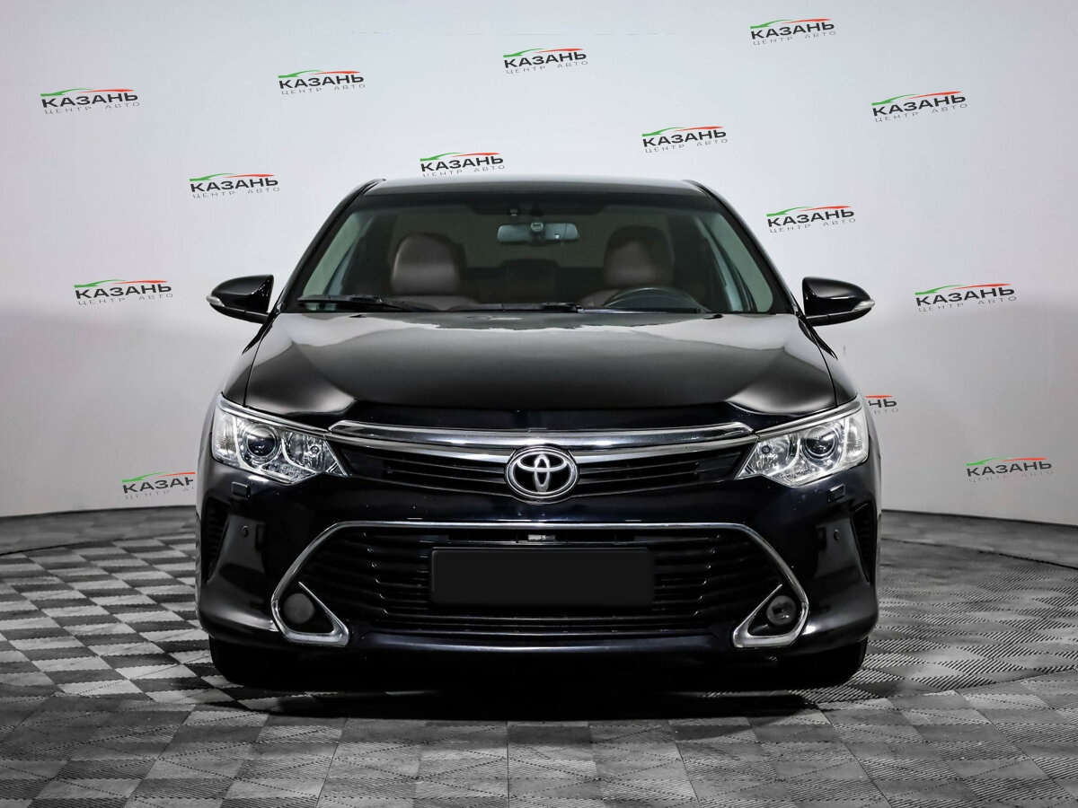 Toyota Camry б/у, 2017, Автоматическая. Фото: #1