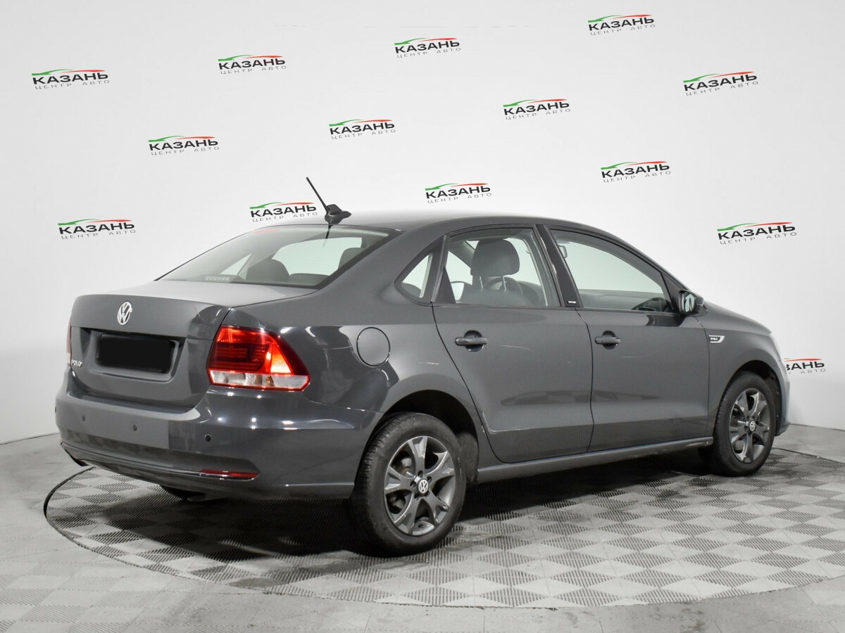 Volkswagen Polo б/у, 2017, Автоматическая. Фото: #4