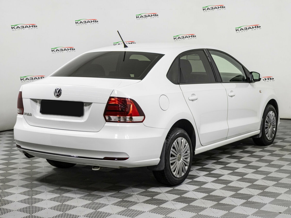 Volkswagen Polo б/у, 2016, Автоматическая. Фото: #4