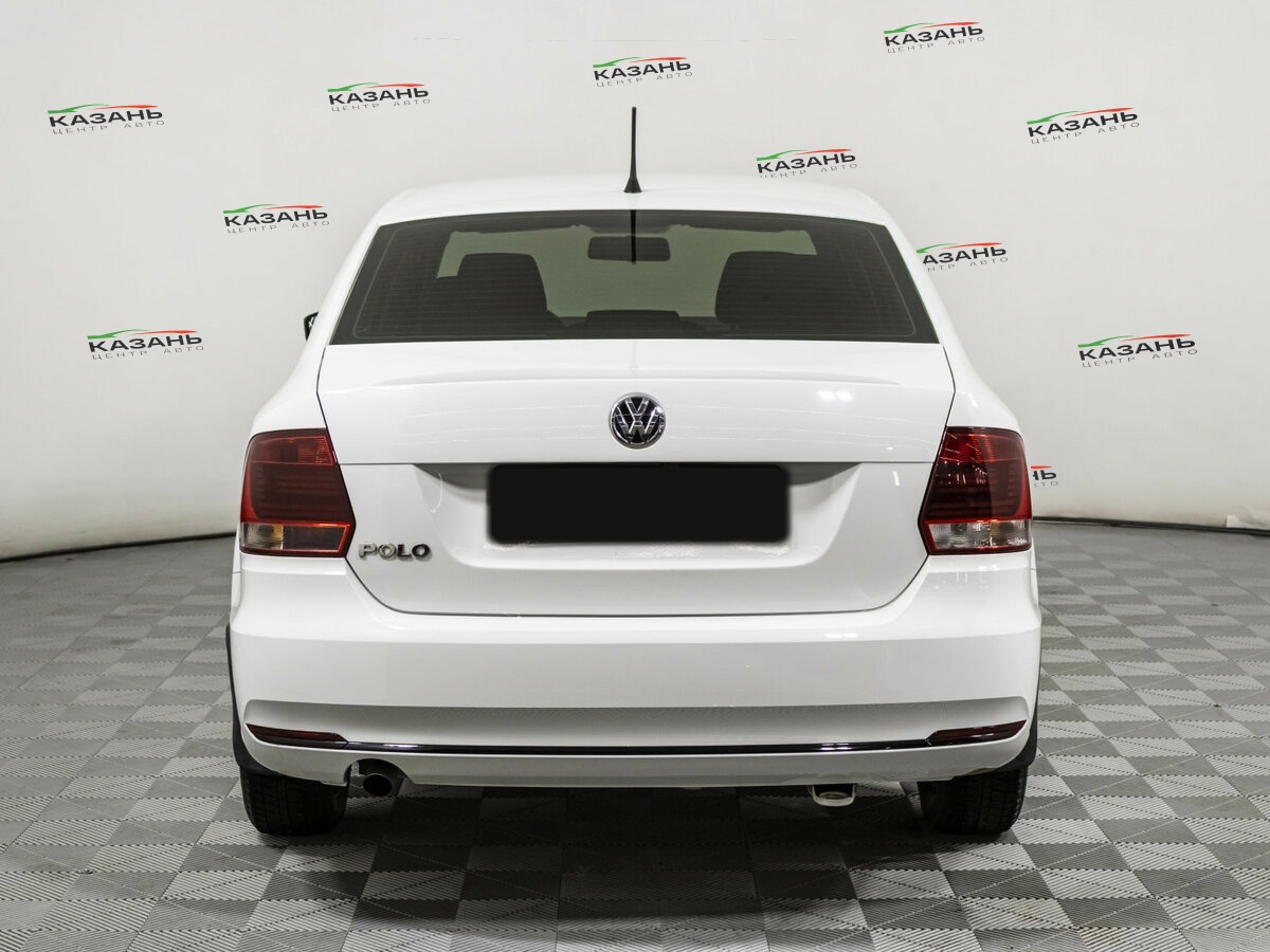 Volkswagen Polo б/у, 2016, Автоматическая. Фото: #5