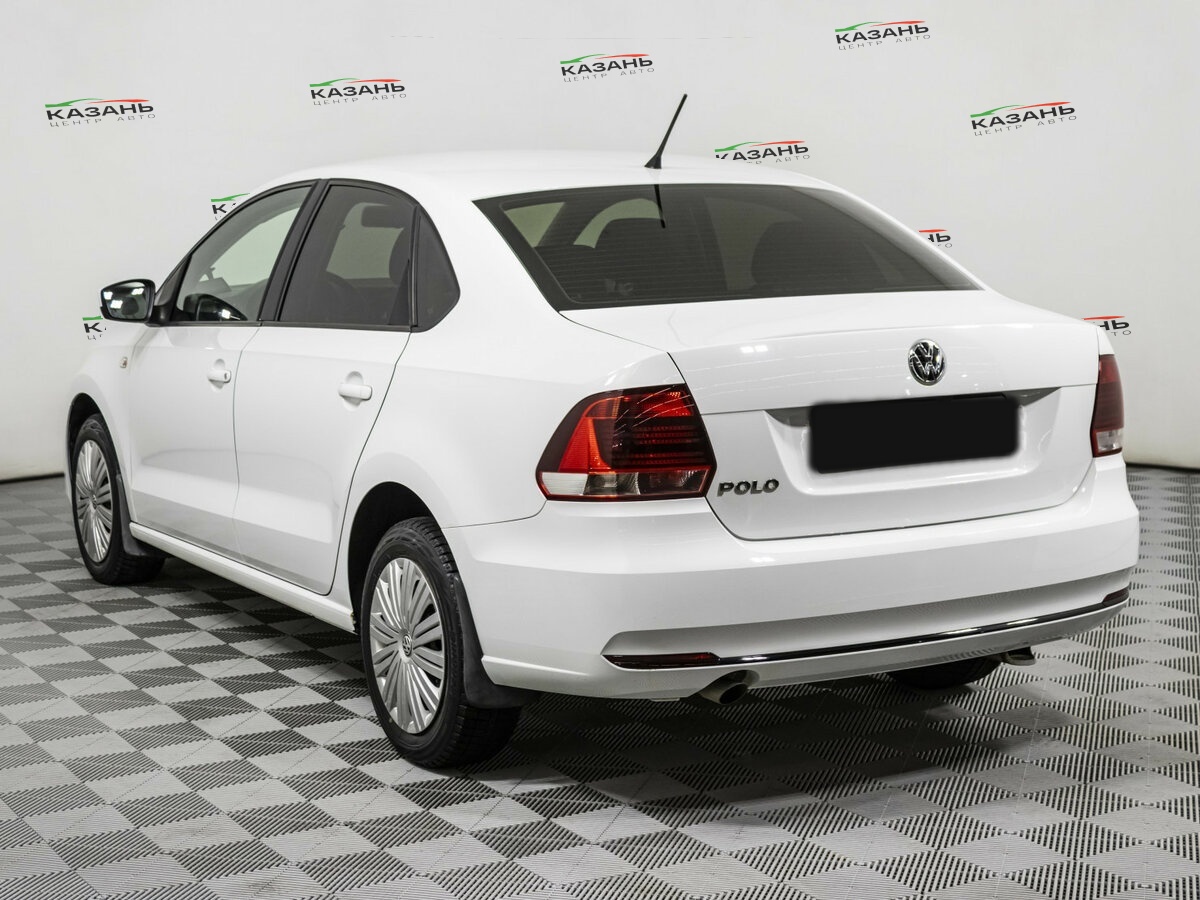 Volkswagen Polo б/у, 2016, Автоматическая. Фото: #6