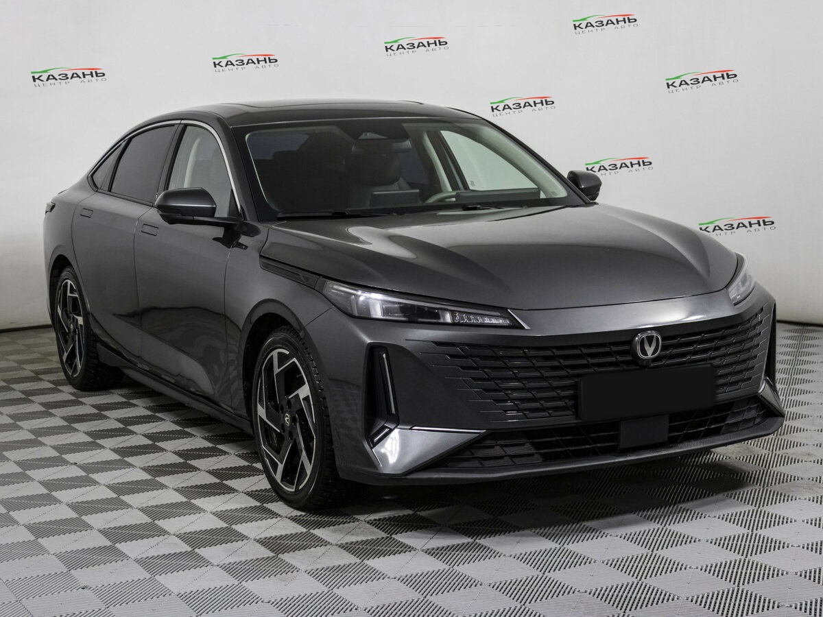 Changan Lamore б/у, 2023, Роботизированная. Фото: #2