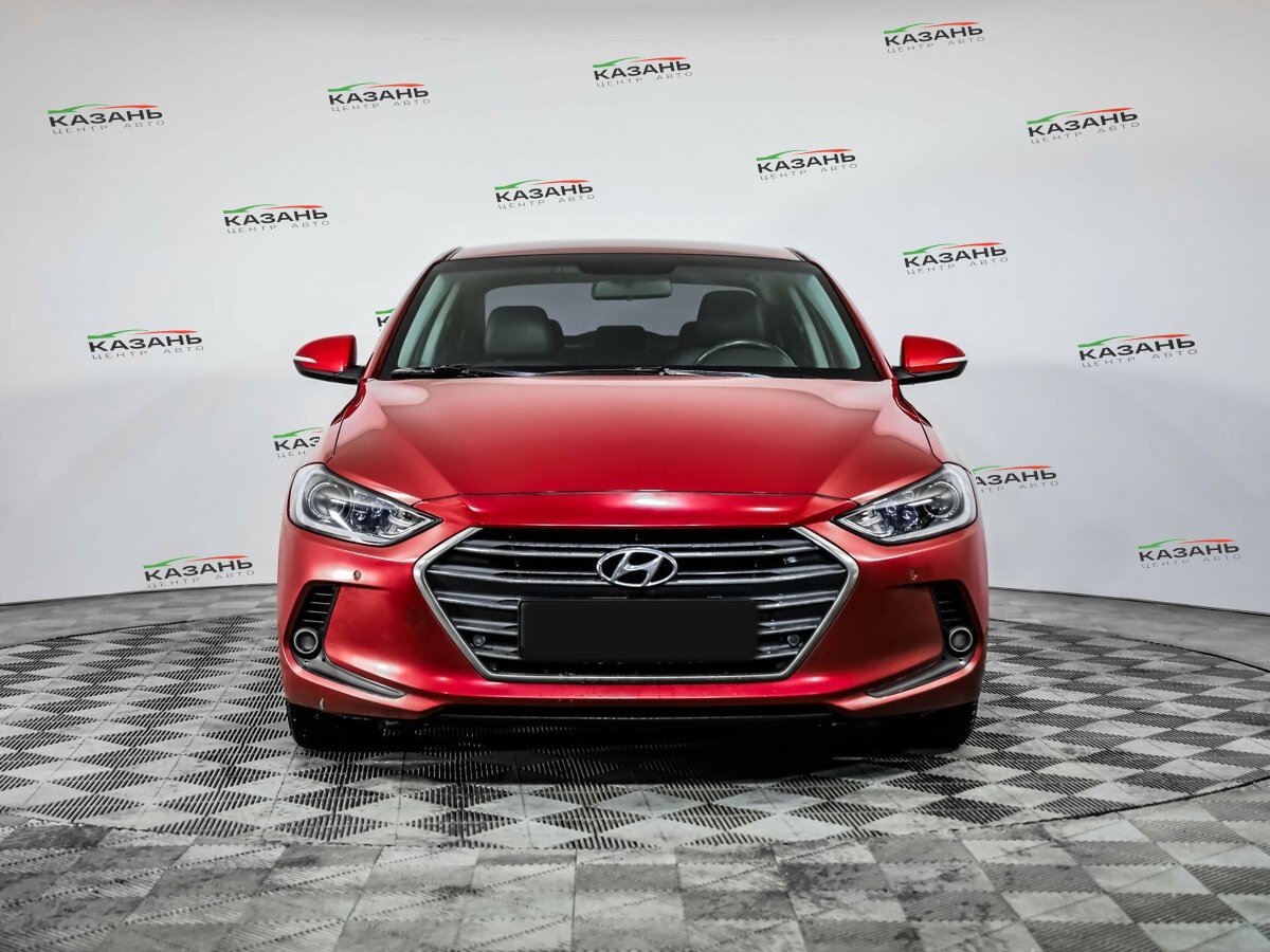 Hyundai Elantra б/у, 2016, Автоматическая. Фото: #1