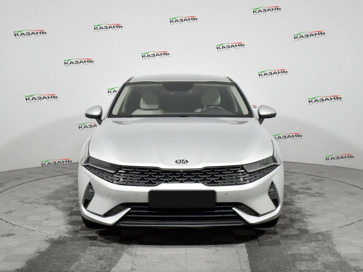 Kia K5 б/у, 2021, Автоматическая. Фото: #1