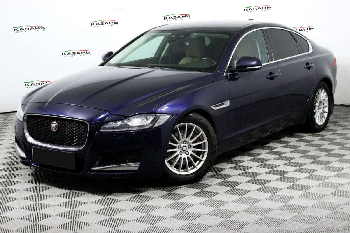 Jaguar XF