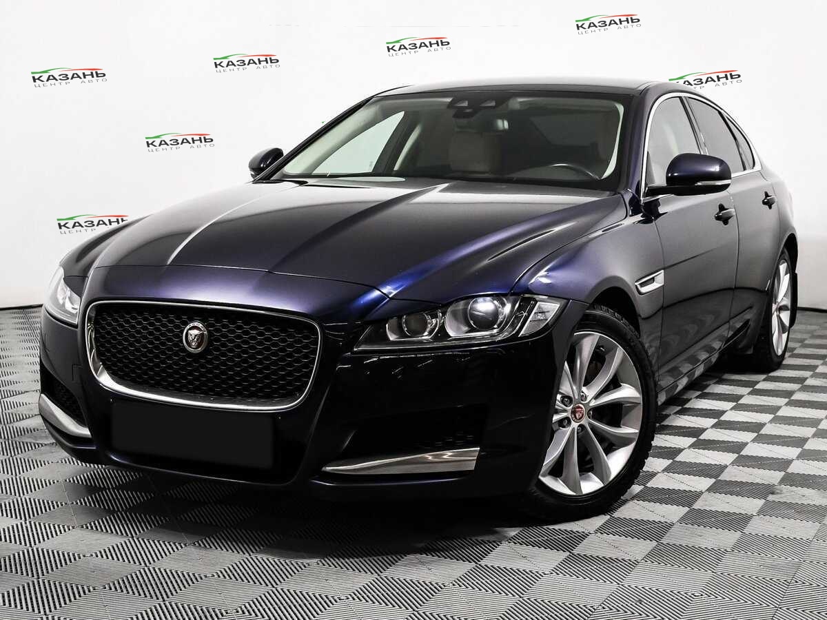 Jaguar XF