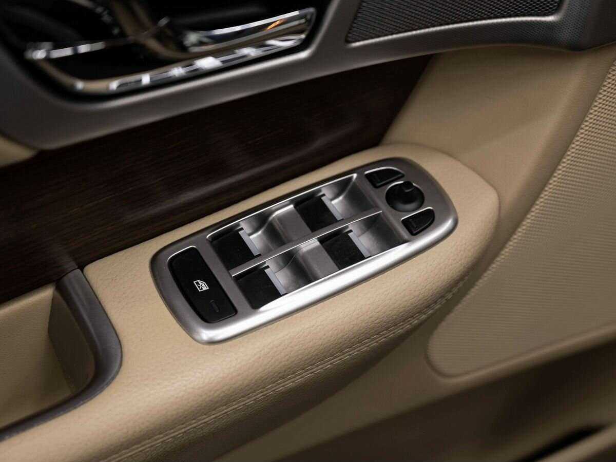 Jaguar XF б/у, 2013, Автоматическая. Фото: #21
