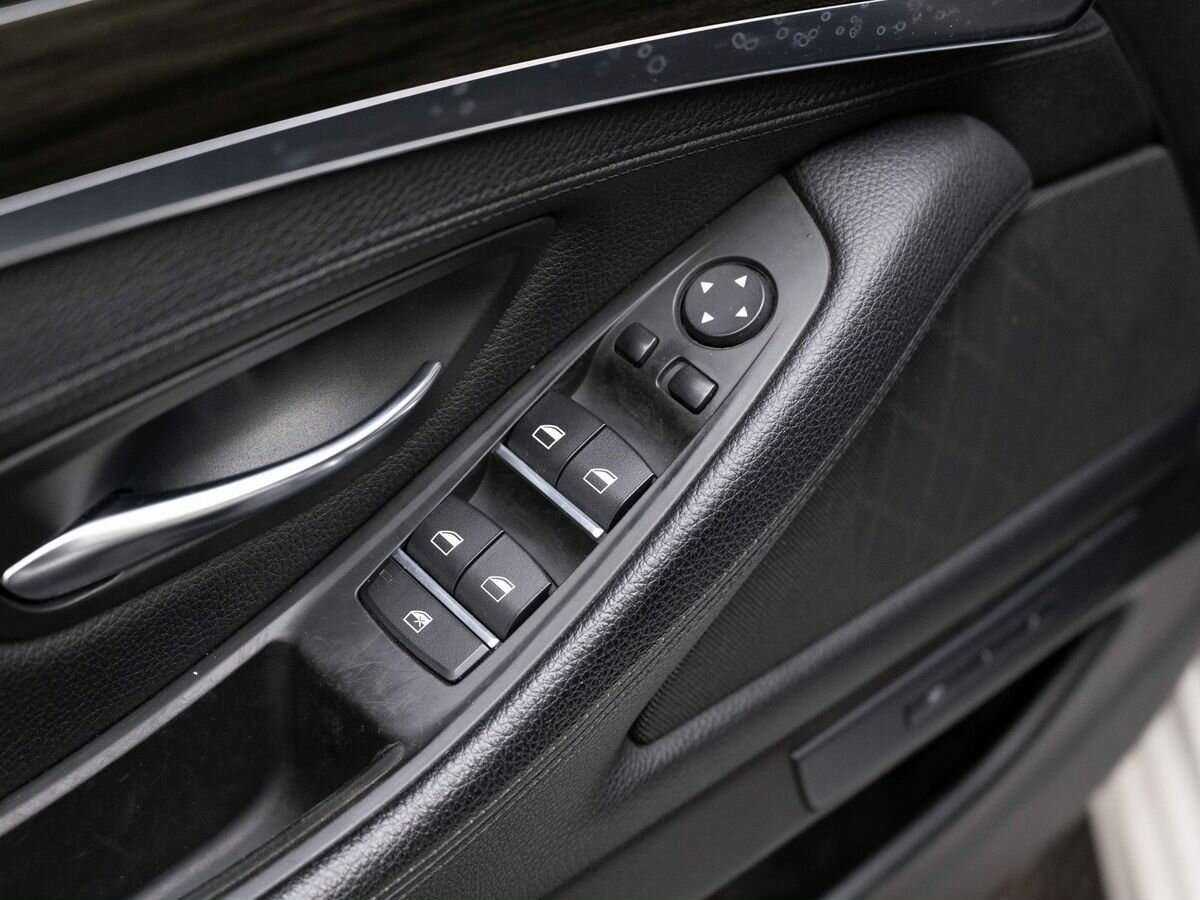 BMW 5 серии б/у, 2016, Автоматическая. Фото: #19