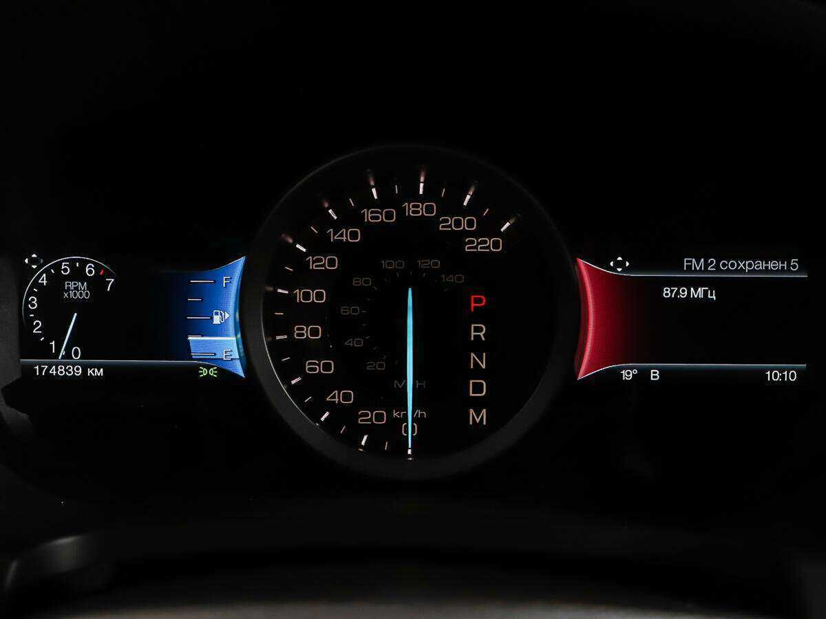 Ford Explorer б/у, 2014, Автоматическая. Фото: #13