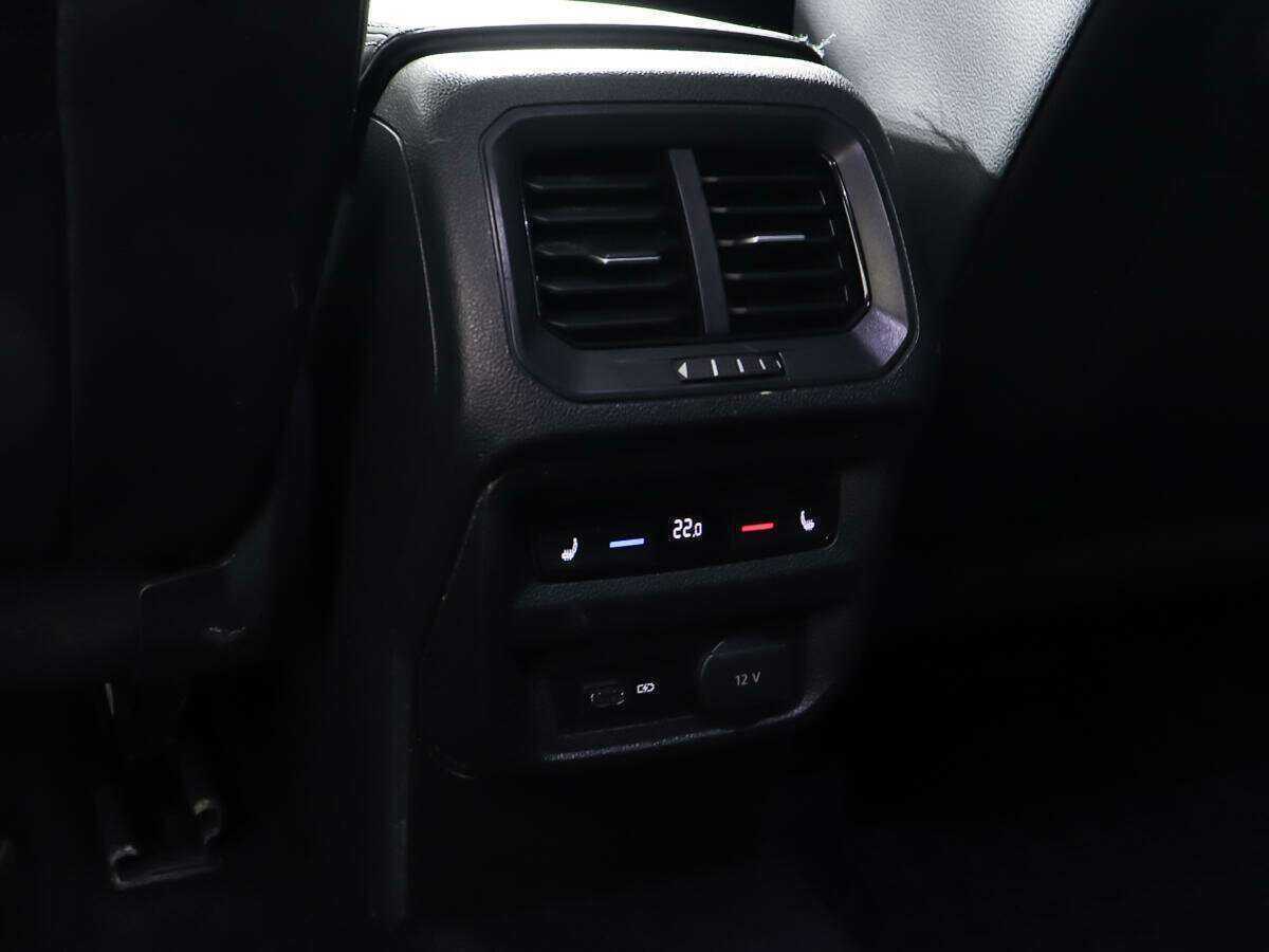 Volkswagen Tiguan б/у, 2018, Роботизированная. Фото: #21