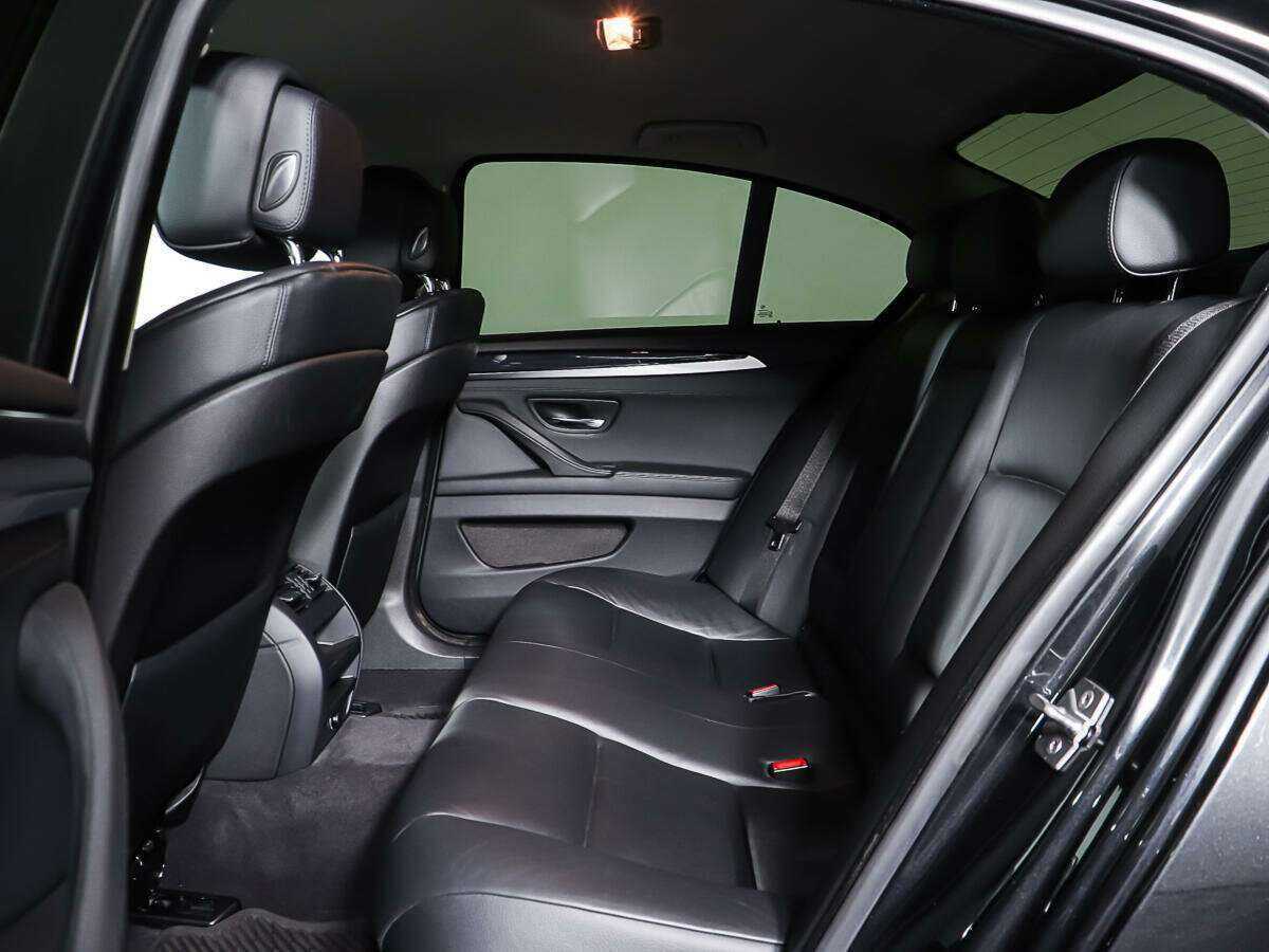 BMW 5 серии б/у, 2012, Автоматическая. Фото: #9