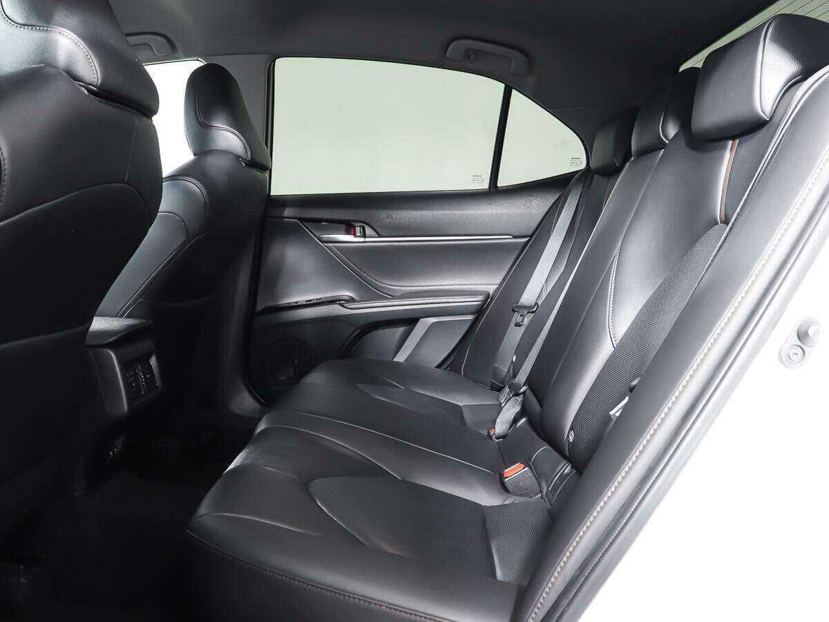 Toyota Camry б/у, 2019, Автоматическая. Фото: #9