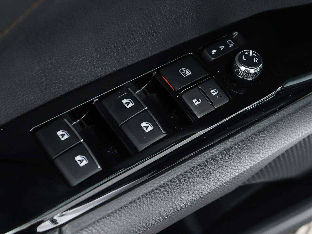 Toyota Camry б/у, 2019, Автоматическая. Фото: #13