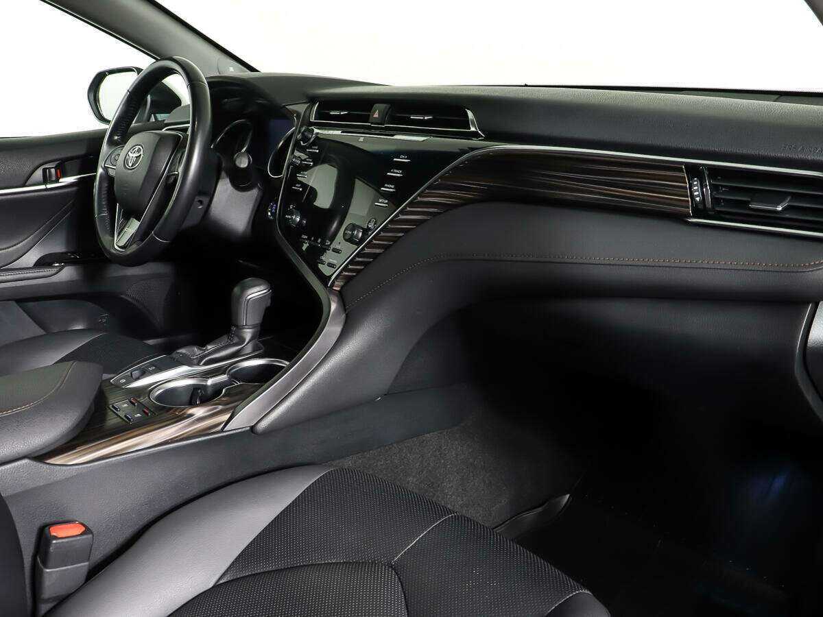 Toyota Camry б/у, 2020, Автоматическая. Фото: #6