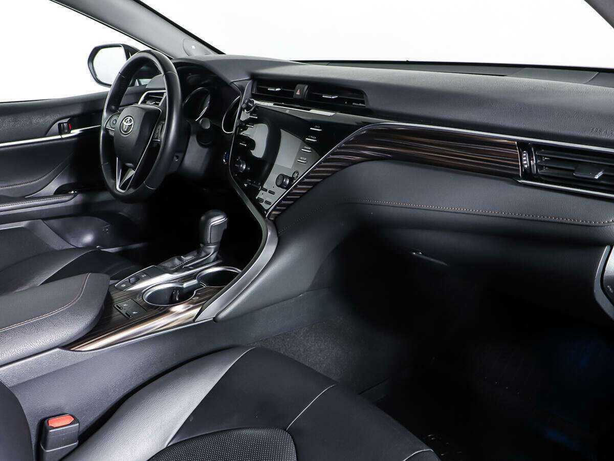 Toyota Camry б/у, 2019, Автоматическая. Фото: #8