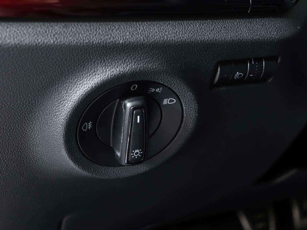 Фольксваген Поло б/у, 2021, Механическая. Фото: #17