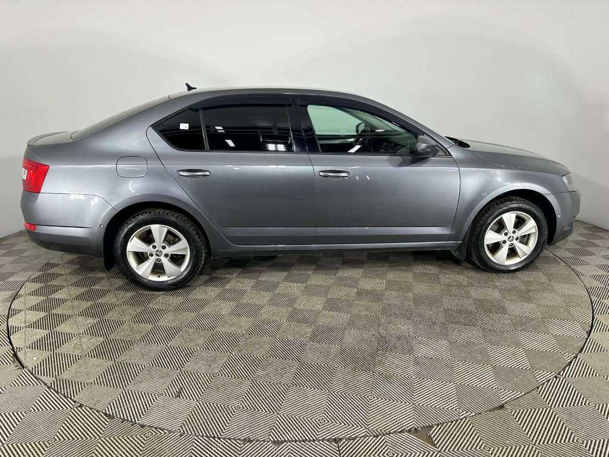 Skoda Octavia б/у, 2016, Роботизированная. Фото: #3