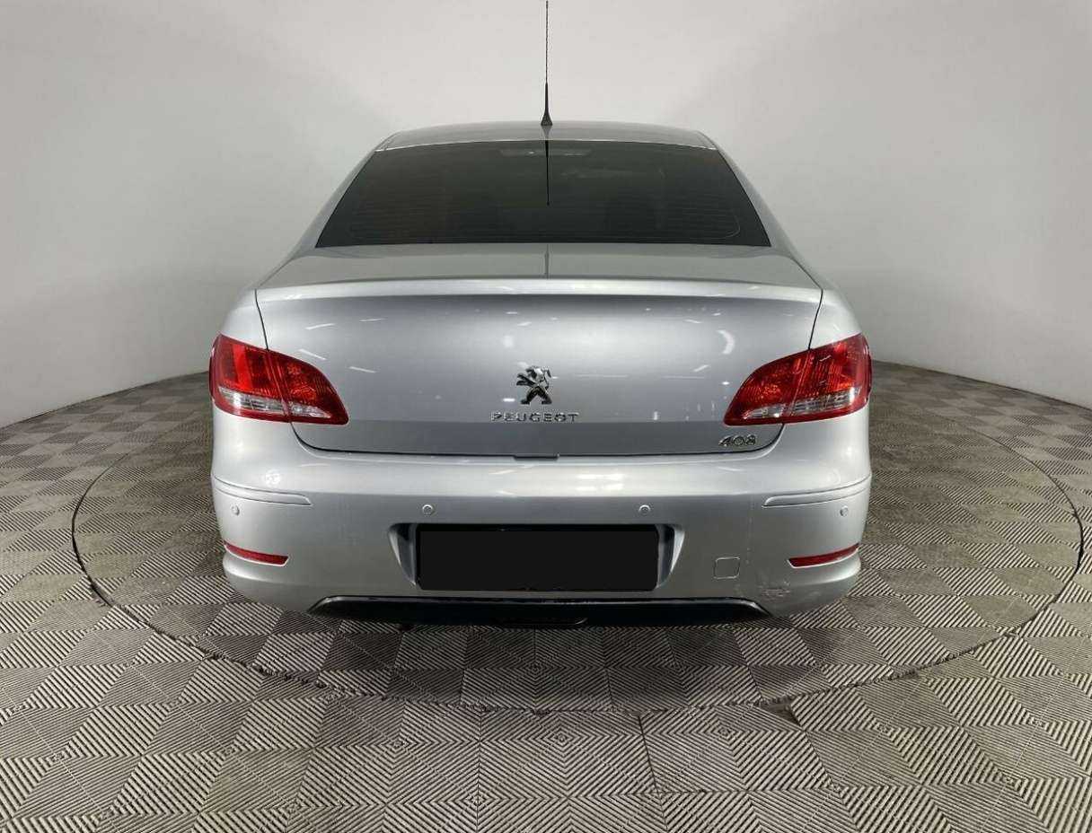 Peugeot 408 б/у, 2016, Механическая. Фото: #2