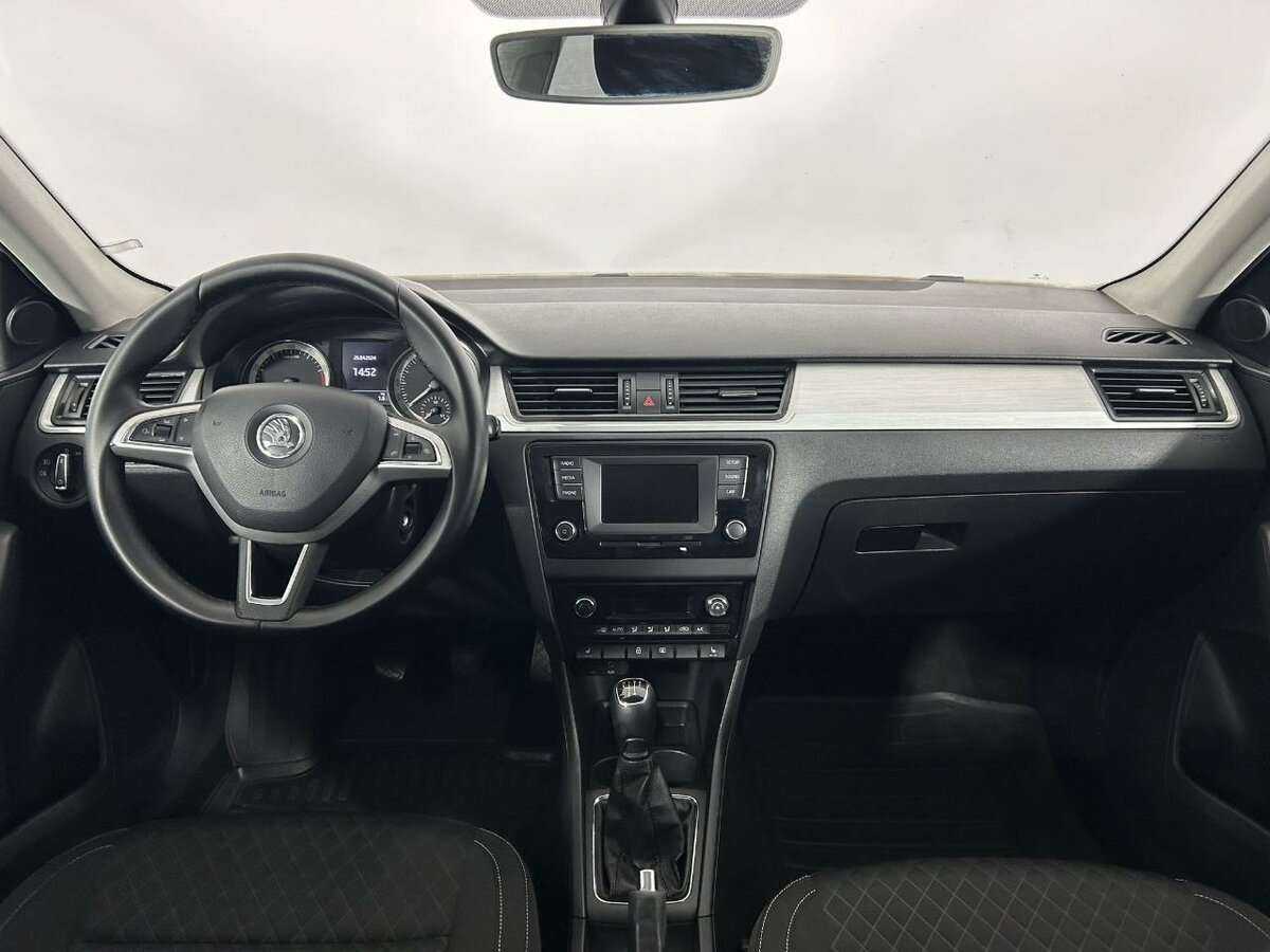 Skoda Rapid б/у, 2016, Механическая. Фото: #6