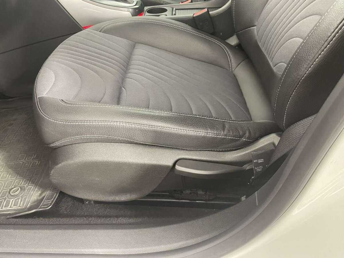 Опель Астра б/у, 2013, Автоматическая. Фото: #9