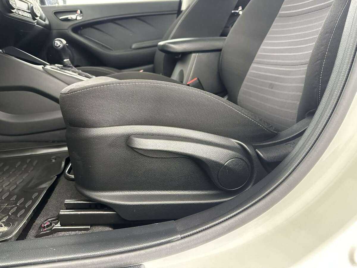 Kia Cerato б/у, 2018, Автоматическая. Фото: #9
