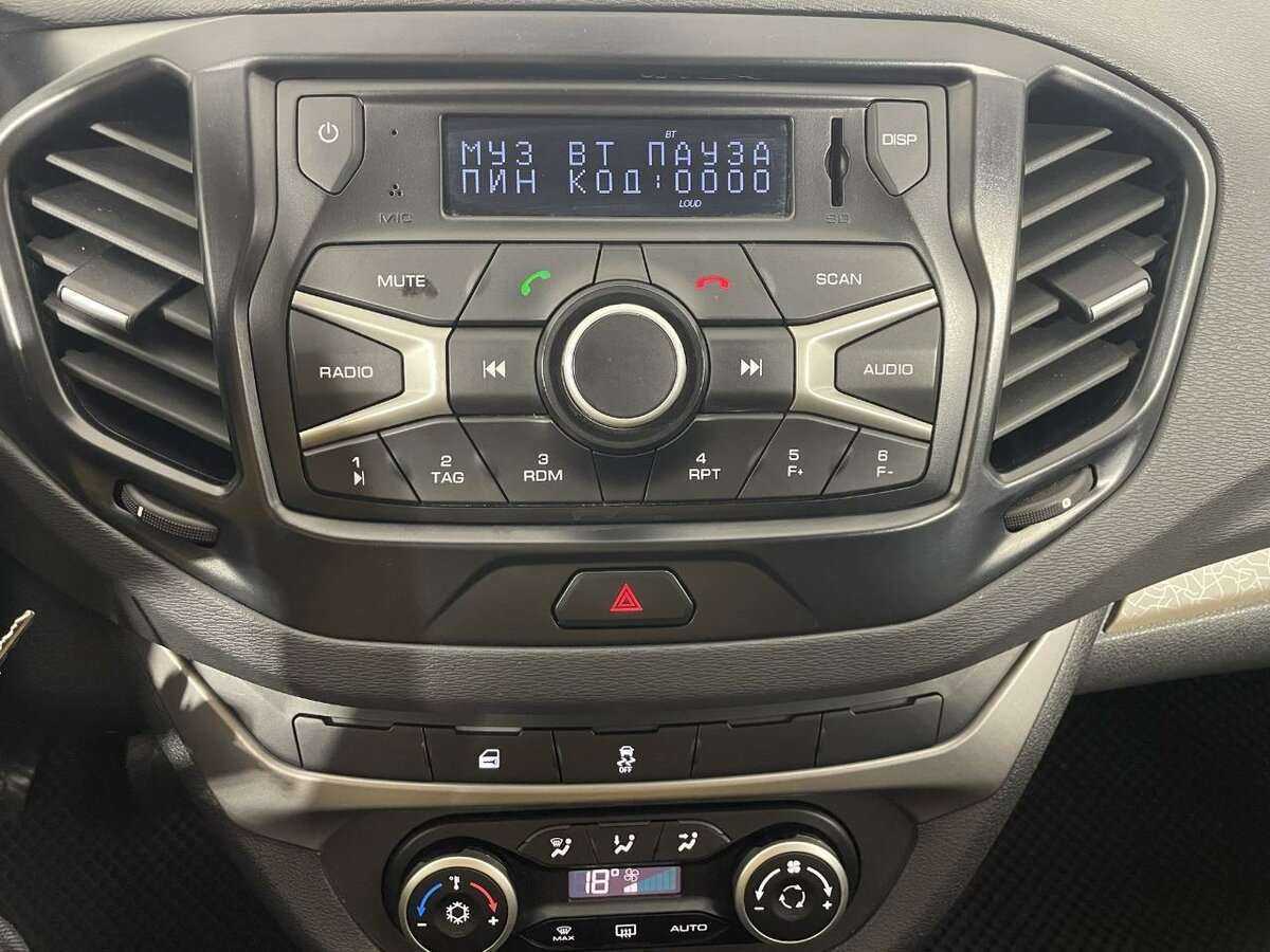 Лада (ВАЗ) Веста б/у, 2017, Механическая. Фото: #11