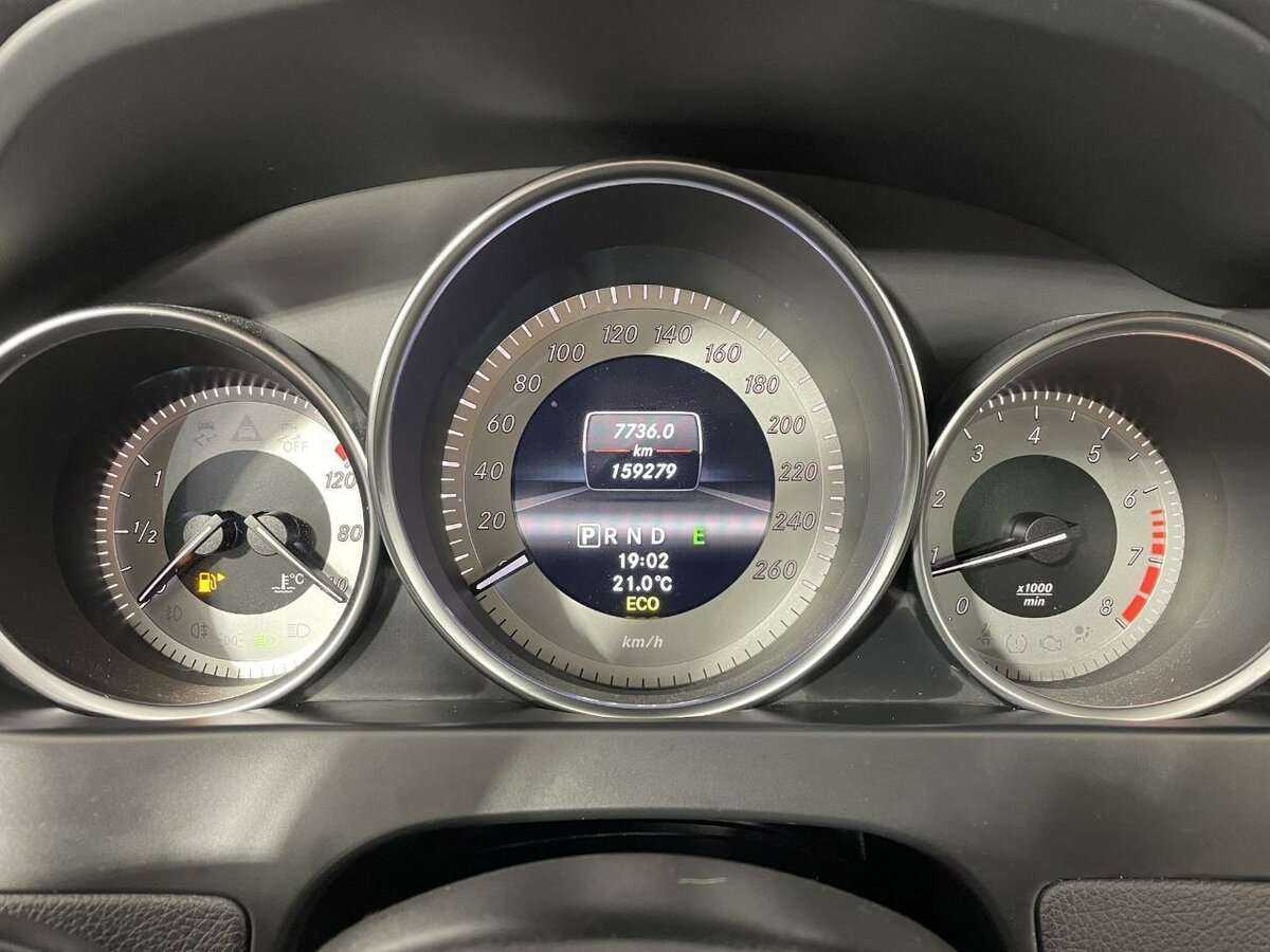 Mercedes-Benz C-Класс б/у, 2012, Автоматическая. Фото: #10