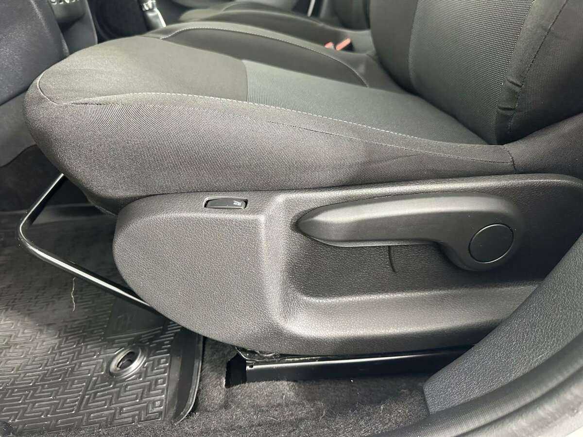 Renault Sandero б/у, 2019, Автоматическая. Фото: #9