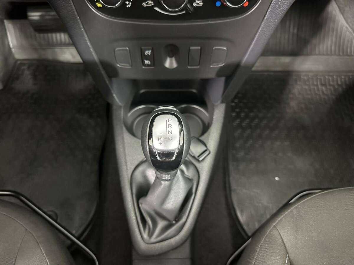 Renault Sandero б/у, 2019, Автоматическая. Фото: #11