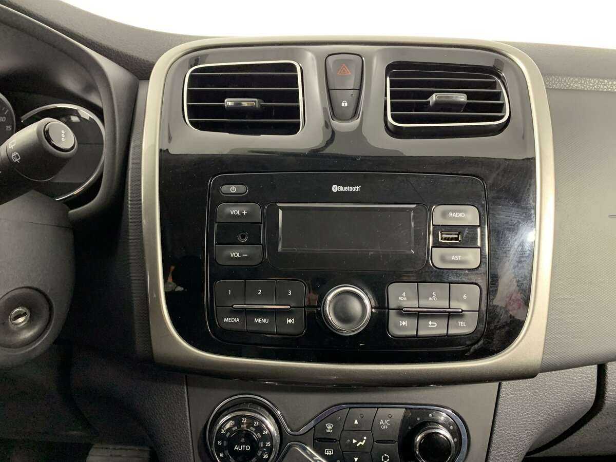 Renault Sandero б/у, 2019, Автоматическая. Фото: #12