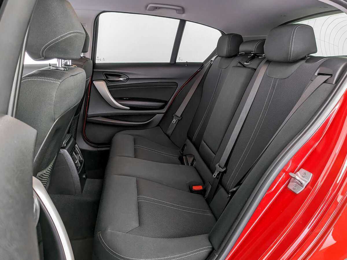 BMW 1 серии б/у, 2017, Автоматическая. Фото: #9