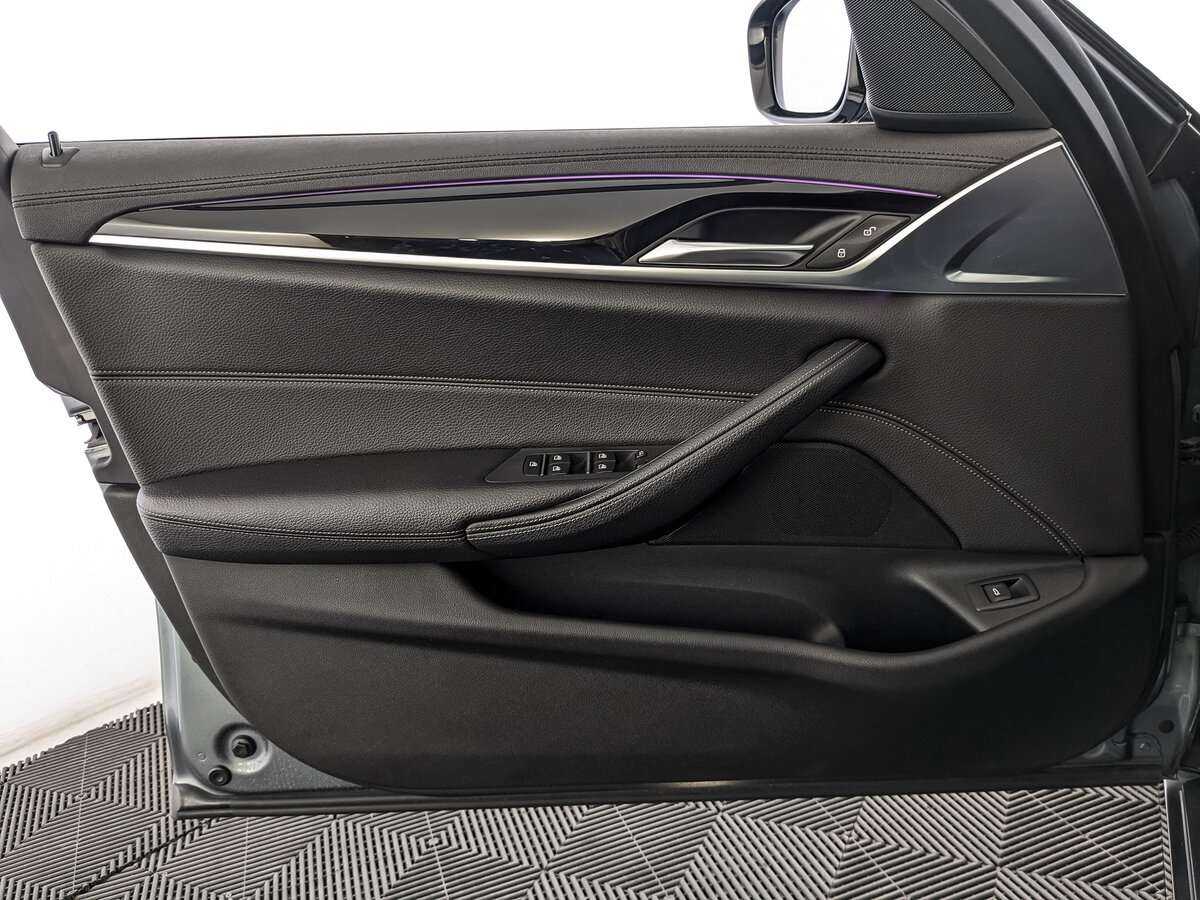 BMW 5 серии б/у, 2019, Автоматическая. Фото: #13