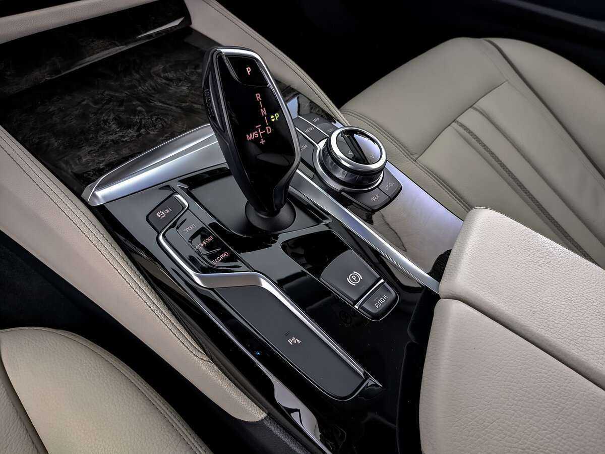 BMW 5 серии б/у, 2017, Автоматическая. Фото: #21