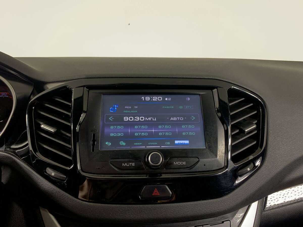 Lada (ВАЗ) Vesta б/у, 2018, Механическая. Фото: #12