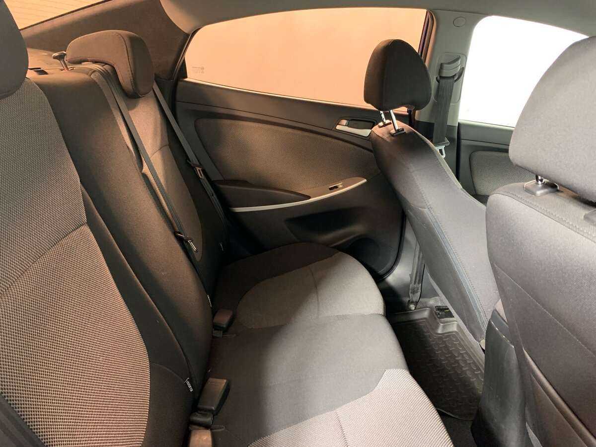 Hyundai Solaris б/у, 2013, Автоматическая. Фото: #14