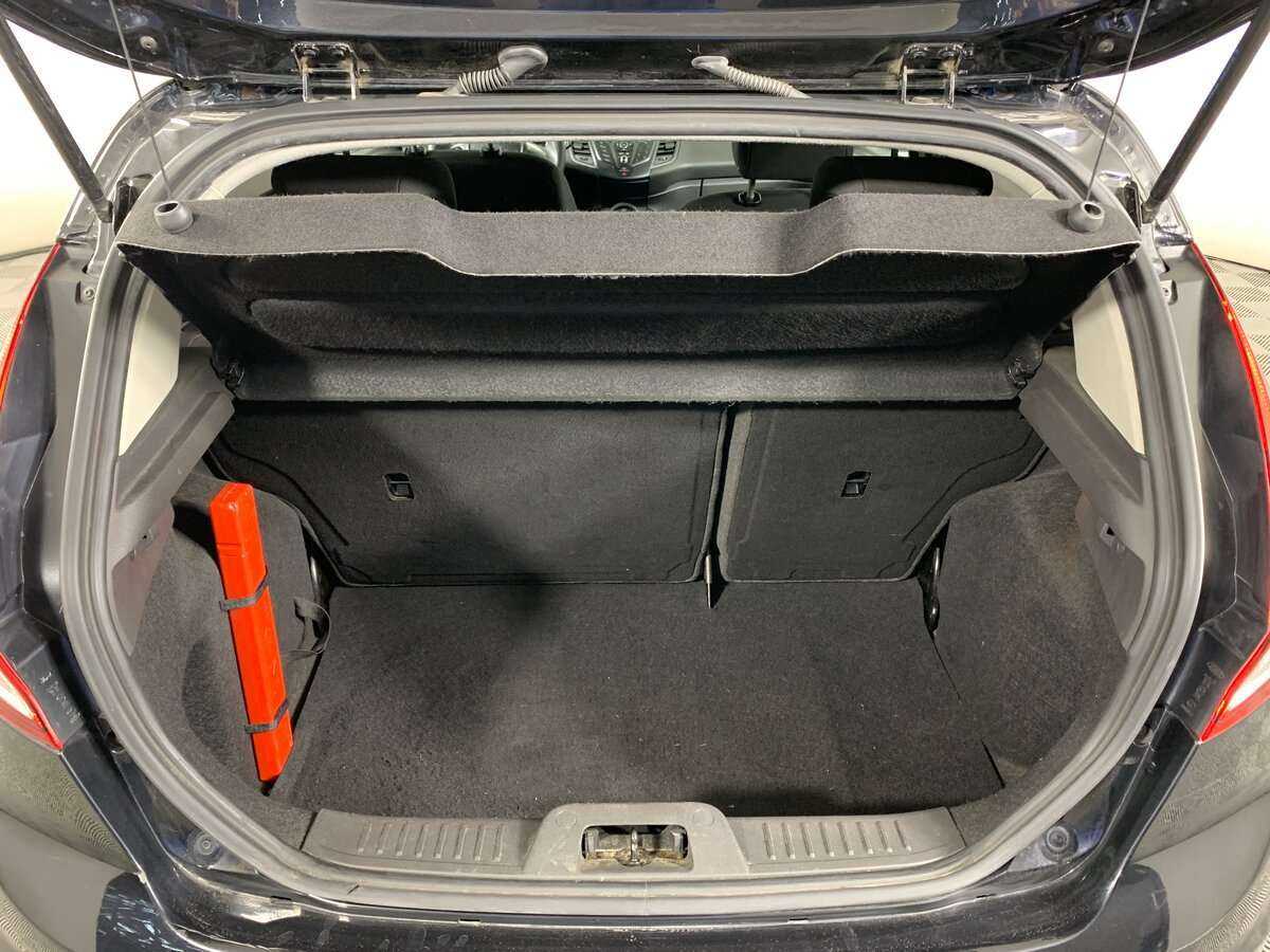 Ford Fiesta б/у, 2016, Роботизированная. Фото: #19